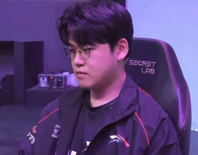 3个赛点无法拿下？ TyLoo 的铁血防守进入加时赛，GL连得7分赢得第一张地图