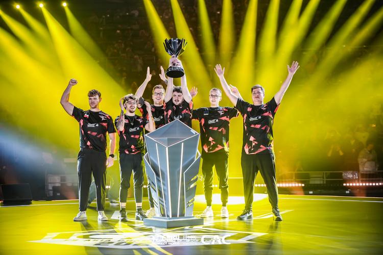 新大奖赛赛季在IEM Dallas 2025拉开帷幕